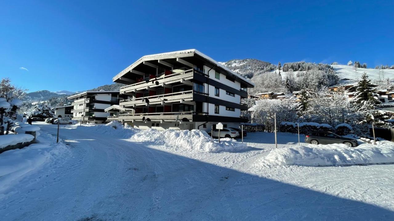 Haizelrock Kirchberg in Tirol Bagian luar foto