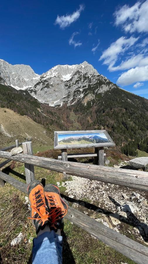 Haizelrock Kirchberg in Tirol Bagian luar foto
