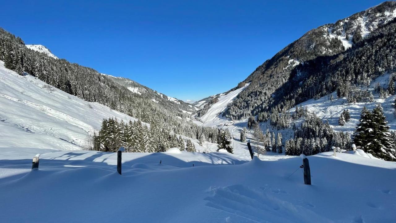 Haizelrock Kirchberg in Tirol Bagian luar foto